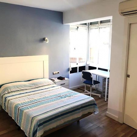 Malaga Centro - La Trinidad Διαμέρισμα Εξωτερικό φωτογραφία